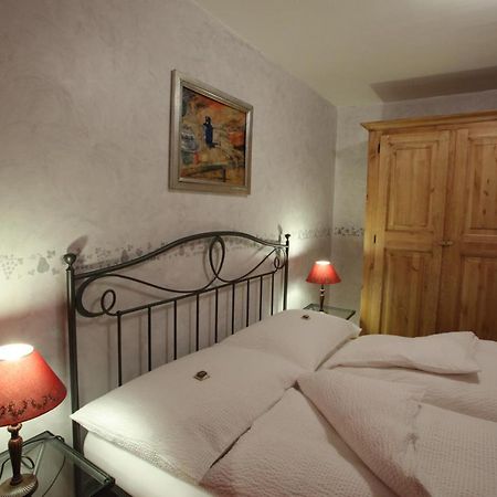 Auberge Communale De La Couronne Yvorne Εξωτερικό φωτογραφία